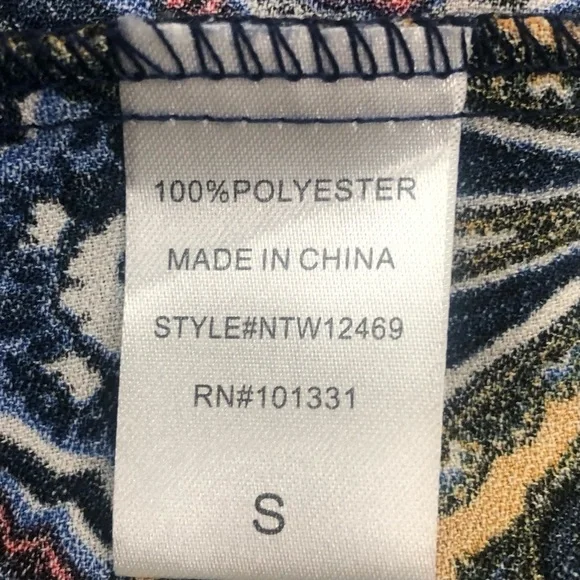 Charlotte Russe navy blue pattern cut lace detail v neck long sleeve top S - Picture 8 of 9